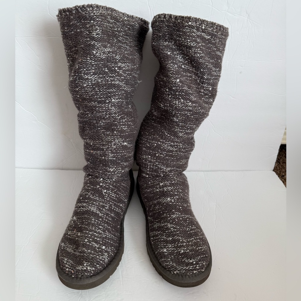 UGG Australia Lattice Cardy Grey Sequin Knit Three Button Boots Womens Size 9